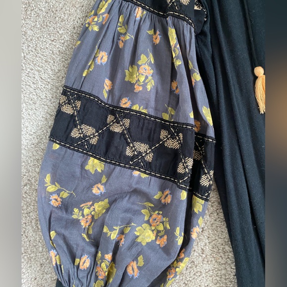 Free people blouse size small - Picture 2 of 3